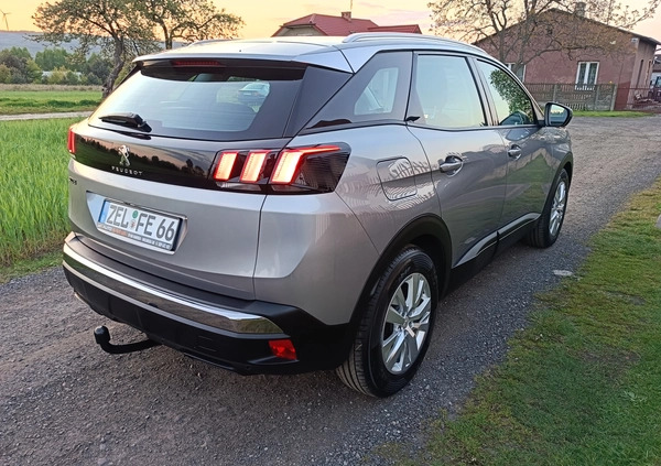 Peugeot 3008 cena 69900 przebieg: 132000, rok produkcji 2018 z Kamieńsk małe 596